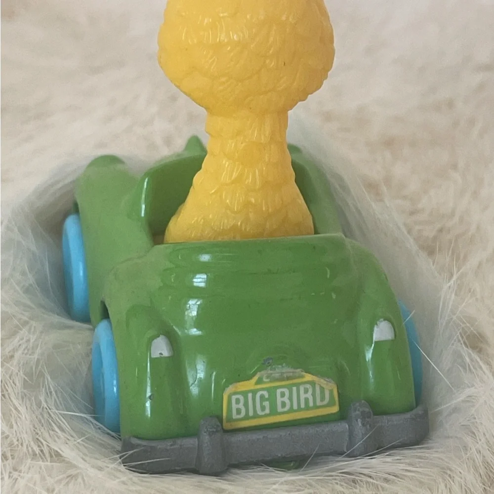 Vintage Muppets Playschool Yellow Big Bird in Green Toy Car. 1981, 1983
